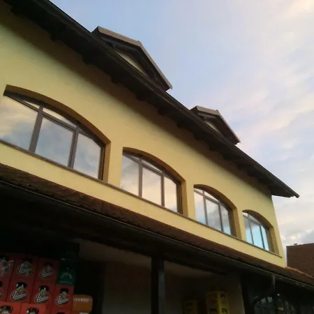 Guest house Gostilna Ulcar Ig